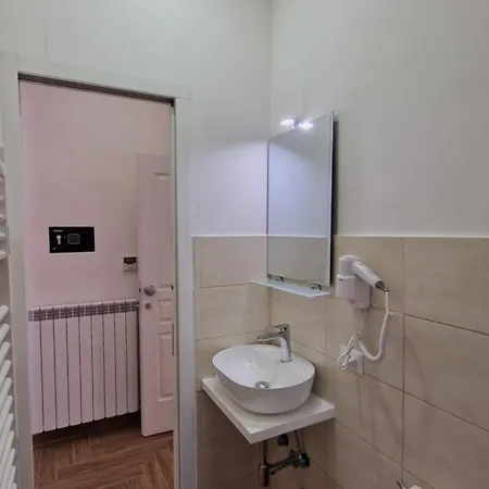 Susy's - Spagna Affittacamere Roma